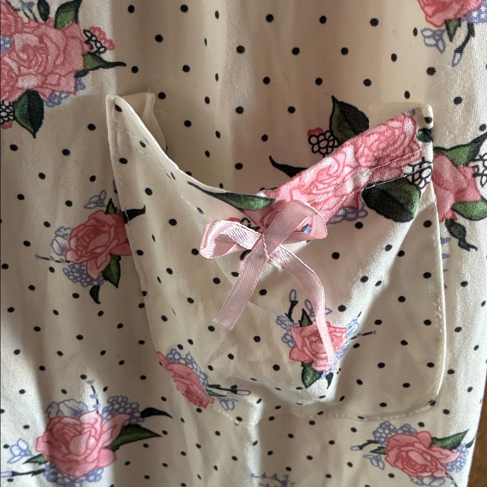 Joan Vass Cream Floral Button-Front House Dress with Pink Roses - Picture 5 of 6